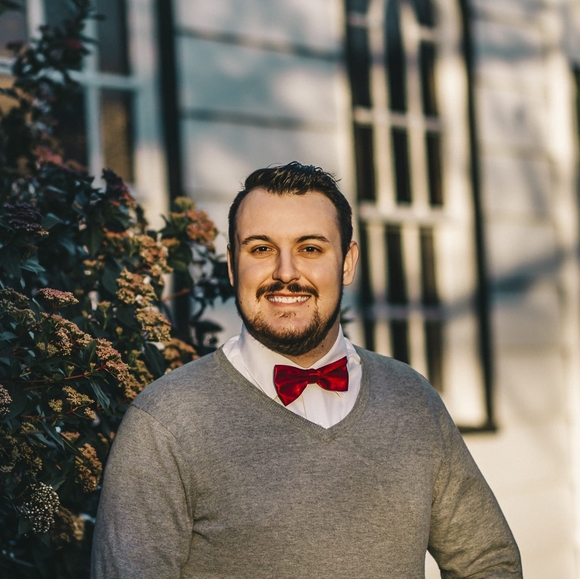 Meet your Posher, Chris - Picture 1 of 1